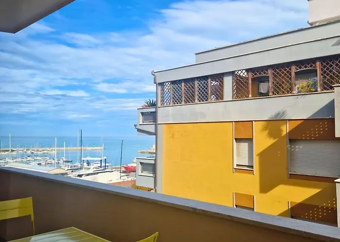 Apartment Grande Fronte Mare - 3 - Vista Mare *